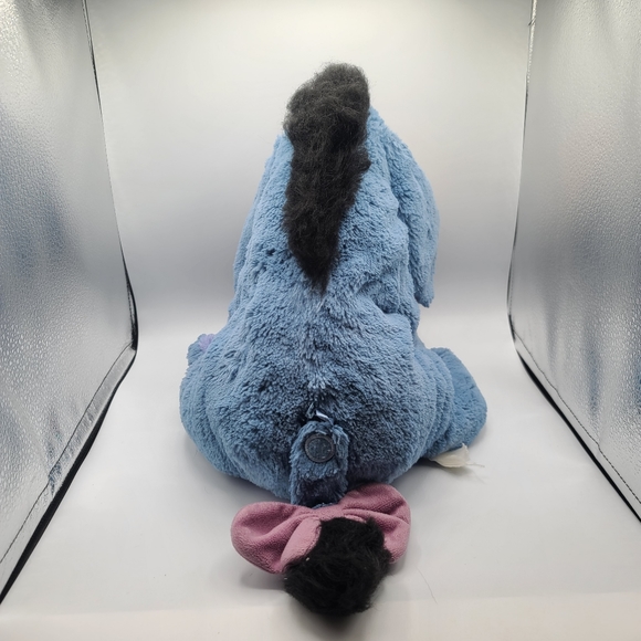 Disney's Eeyore with detaching tail - Disney Store Exclusive - Picture 3 of 6